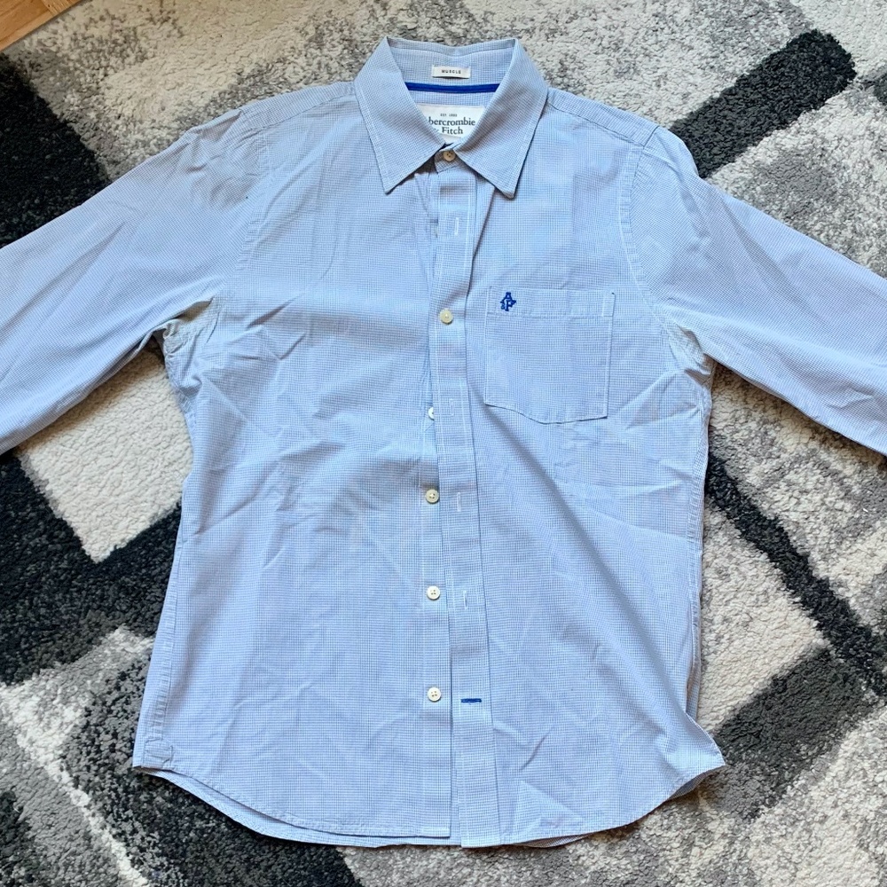 Light blue cross striped Abercrombie and Fitch size M (slim fit) button down